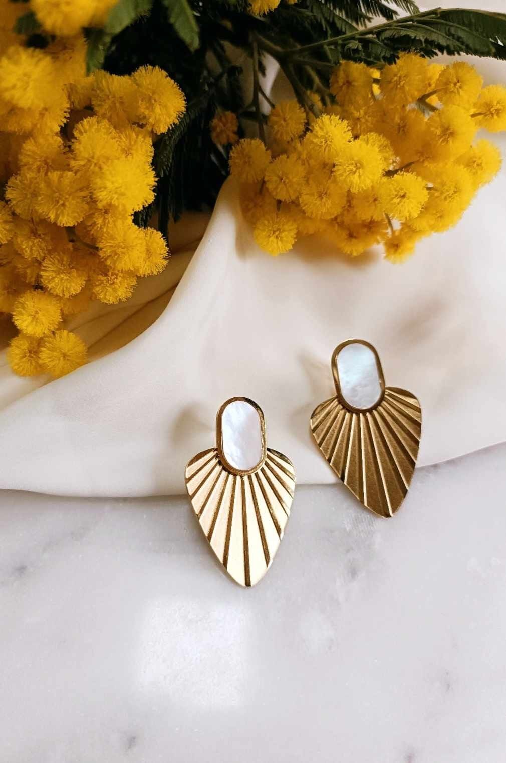 Stainless steel and mother-of-pearl earrings - Nano