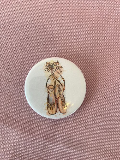 BADGE CHAUSSON DE DANSEUSE