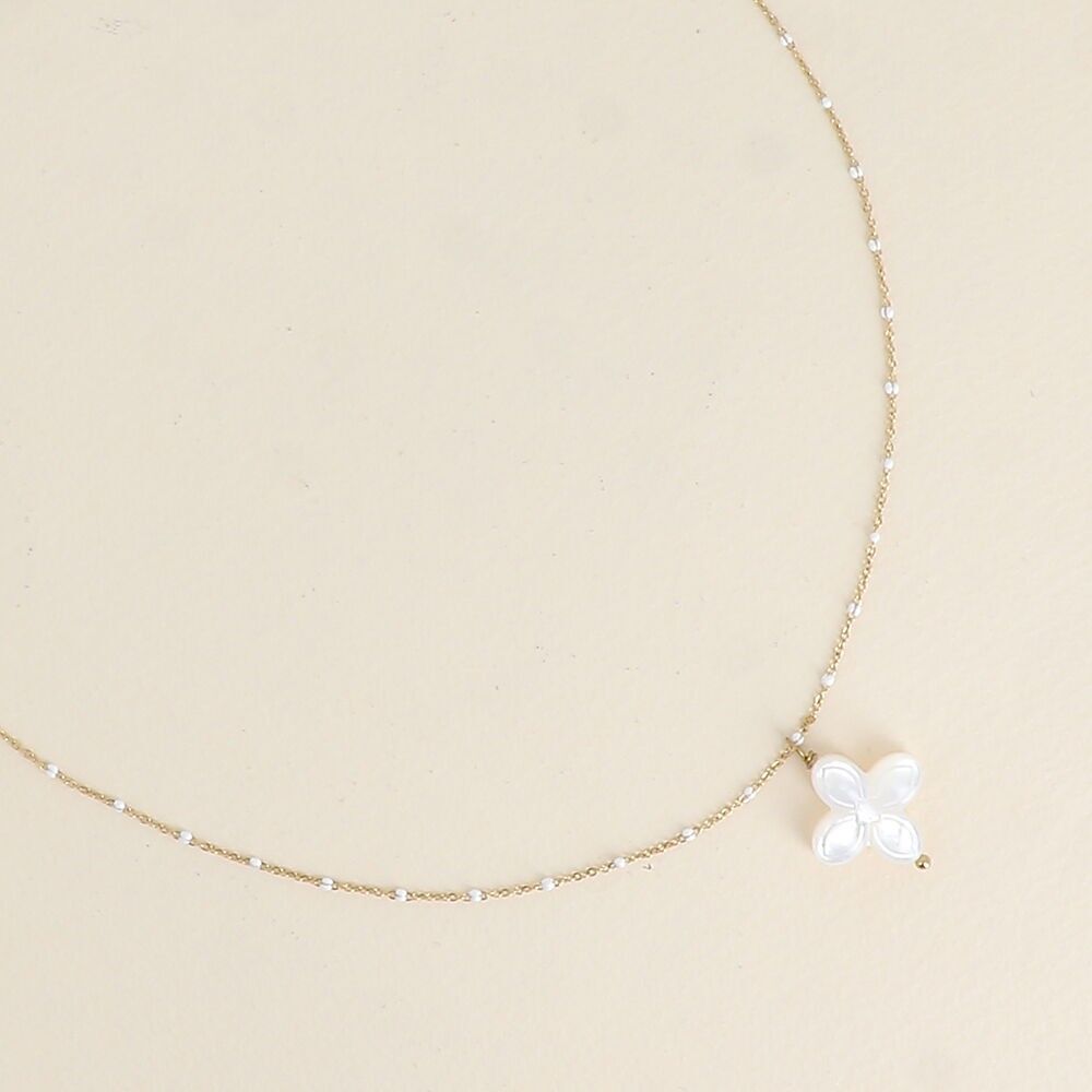 Collana - maglia smaltata e pendente trifoglio perlato