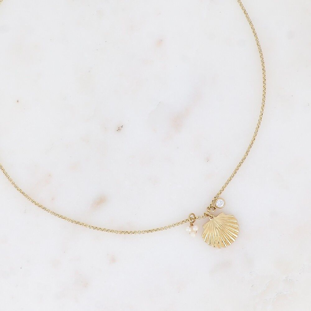 Collana - pendente con conchiglia testurizzata, perle d'acqua dolce e cristallo rotondo