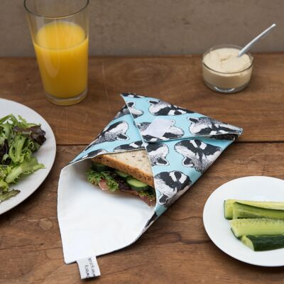Wrap sándwich con estampado de mapache