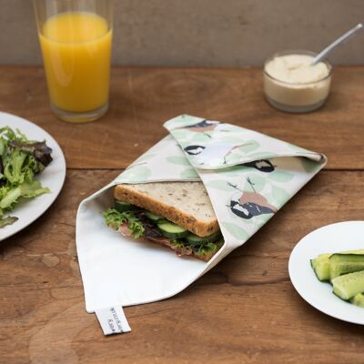 Sandwich Wrap mit Kohlenmeise-Print