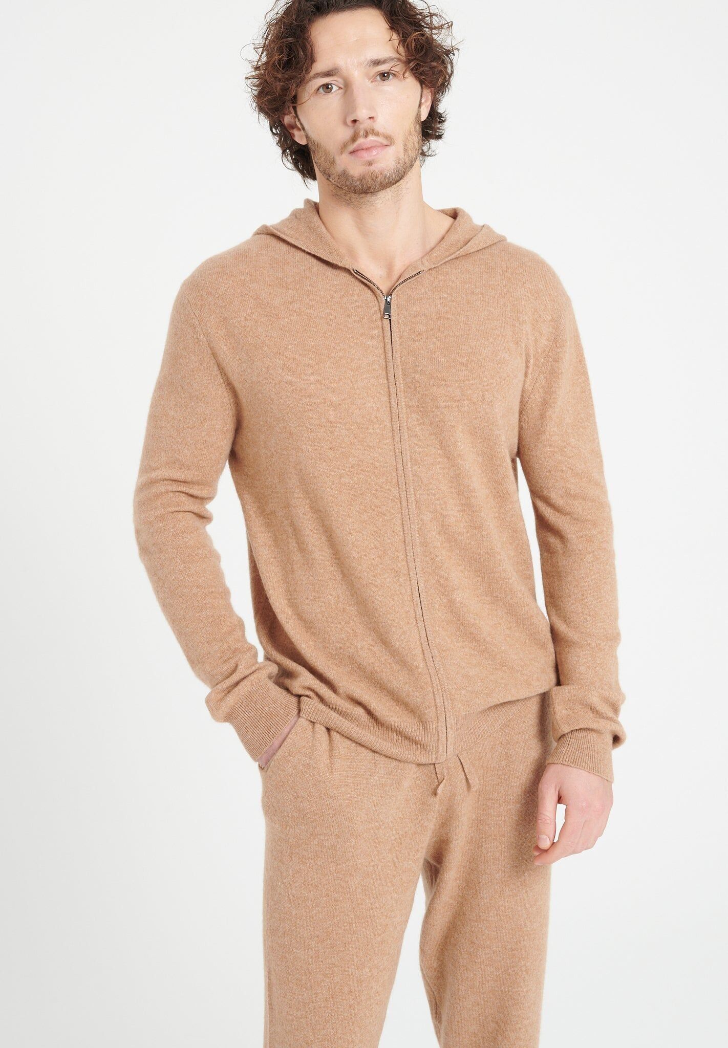 Kamelfarbener Kaschmir-Kapuzenpullover für Herren – LUKE 6