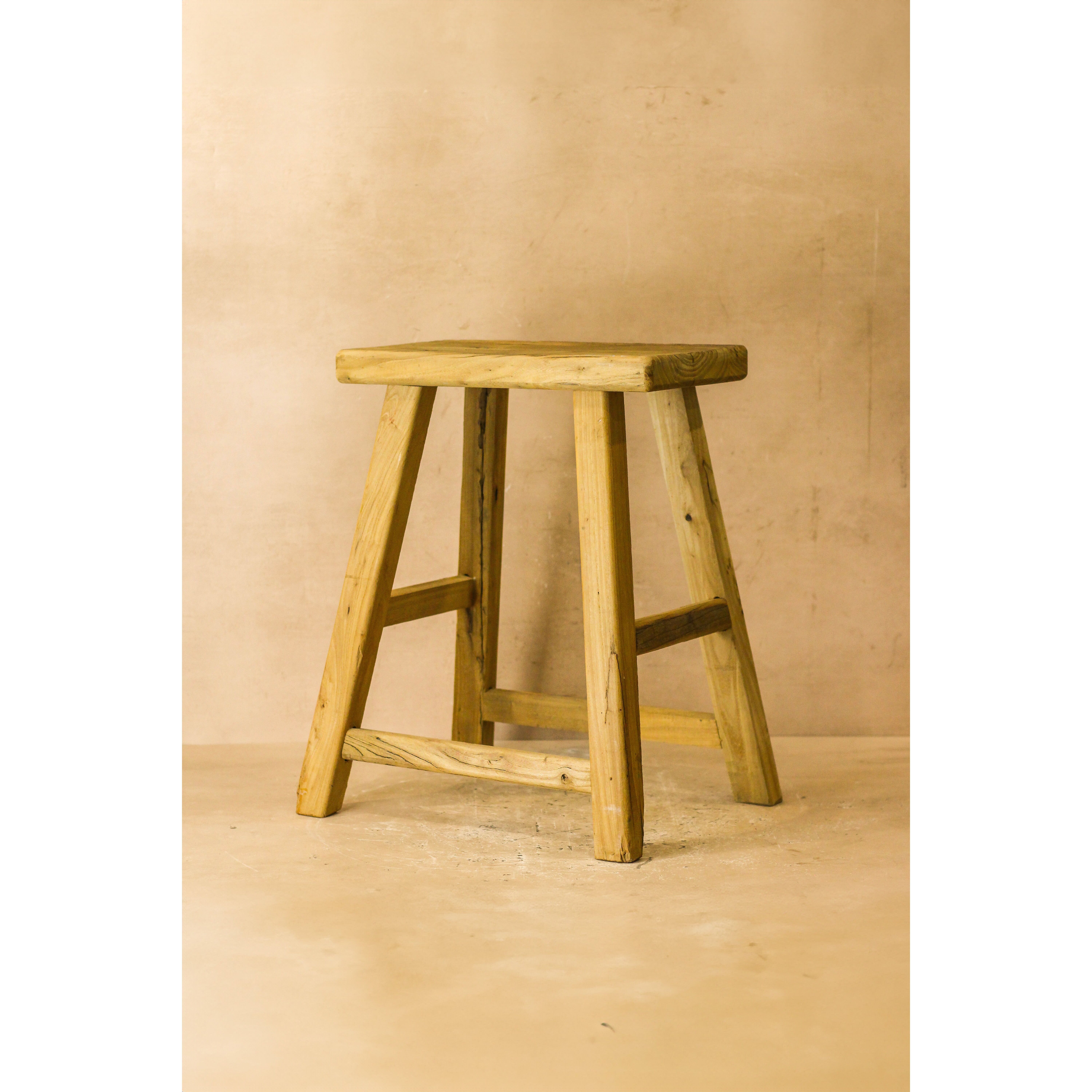 Rustikaler Vintage-Hocker aus Ulmenholz - Mittelgroß - Nr. 64