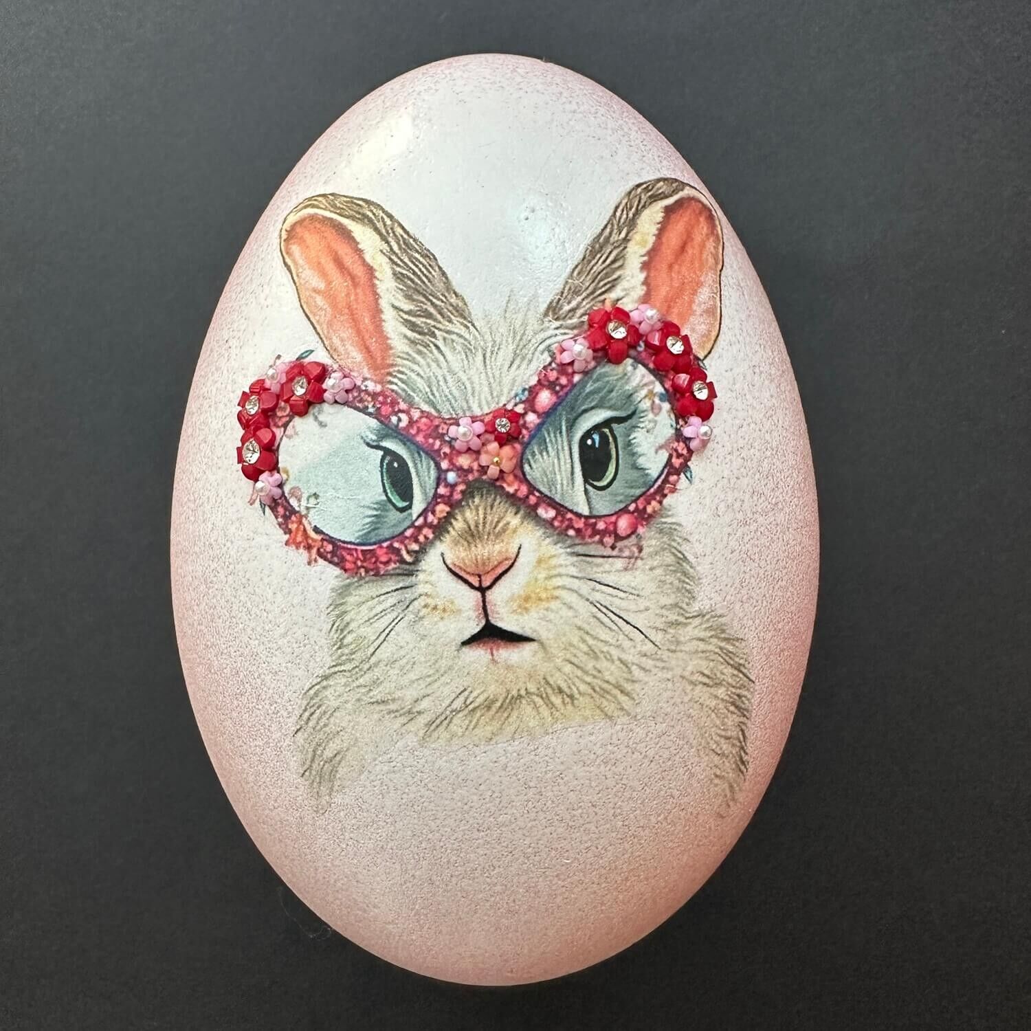 Nanduei: "Iris Rabbit", retro bordeaux con glitter