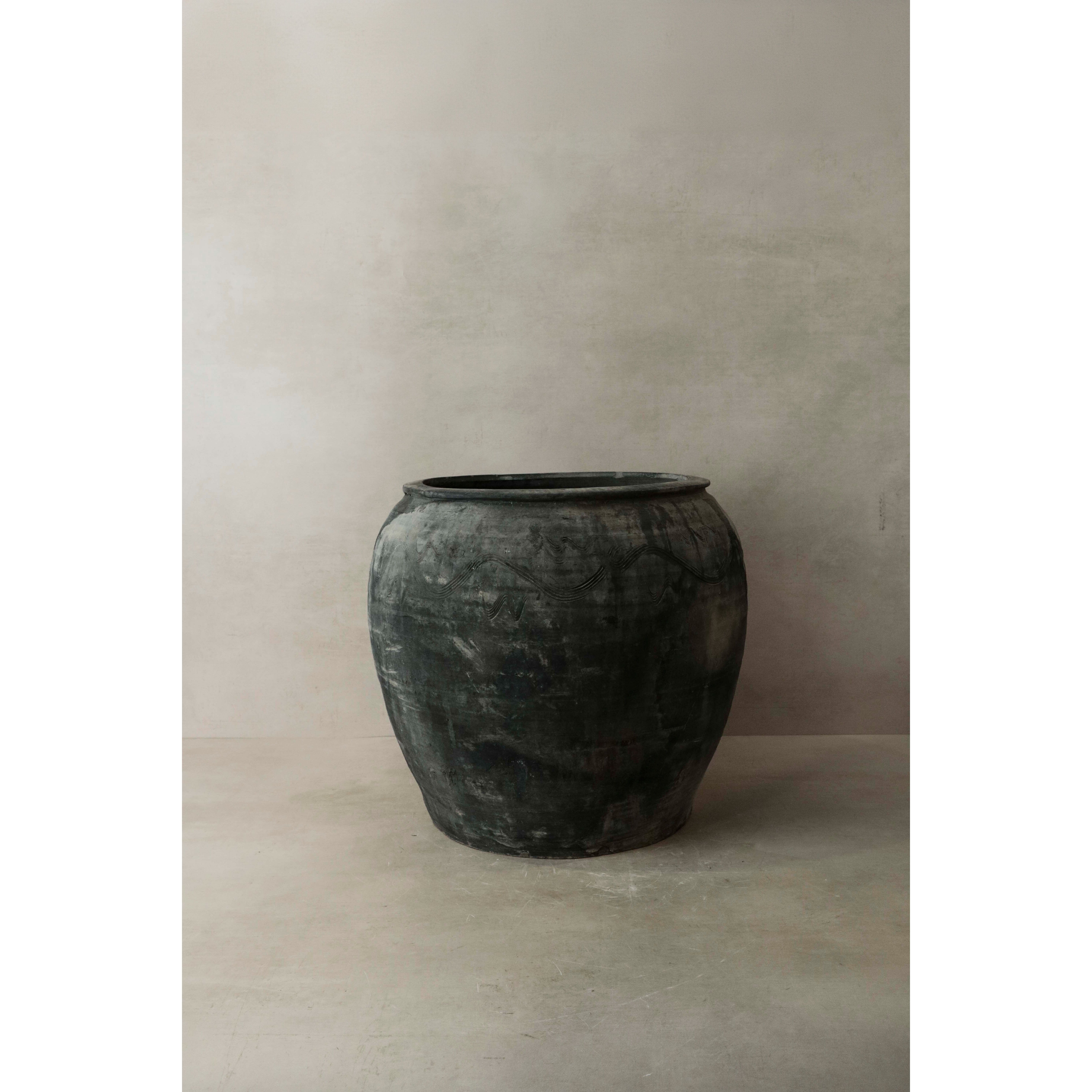 Vintage Dark Pot n° 008