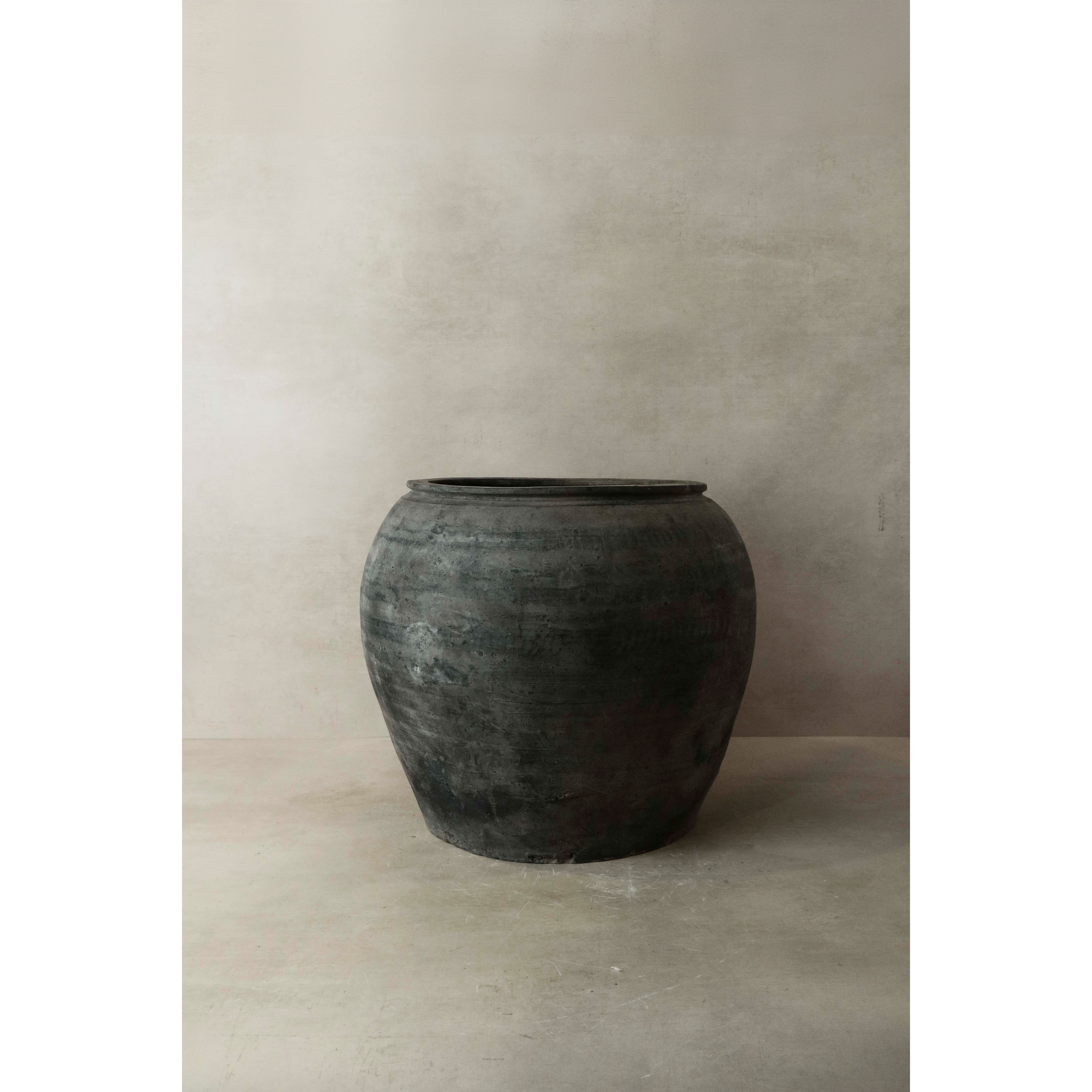 Vintage Dark Pot n° 010