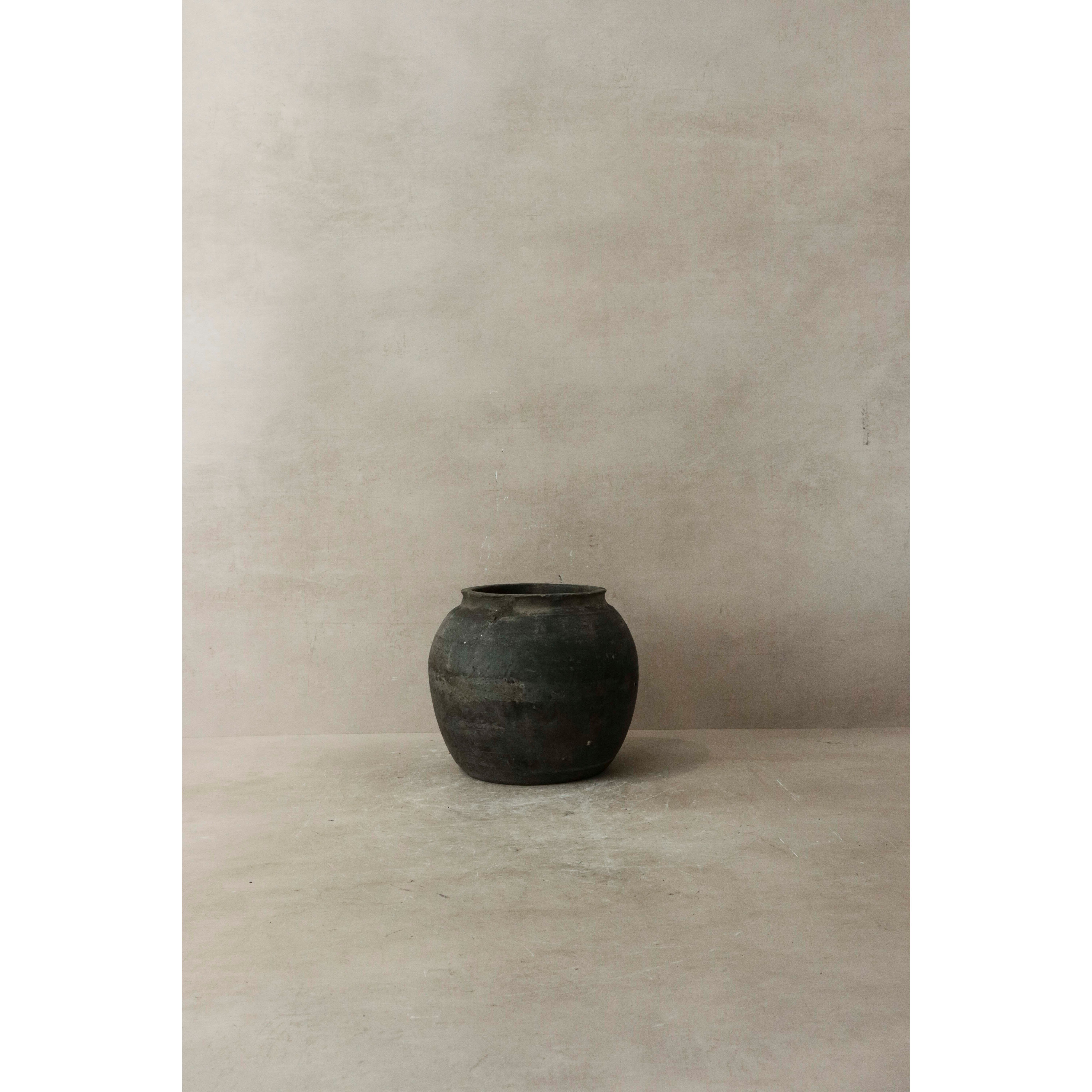 Vintage Dark Pot n° 20