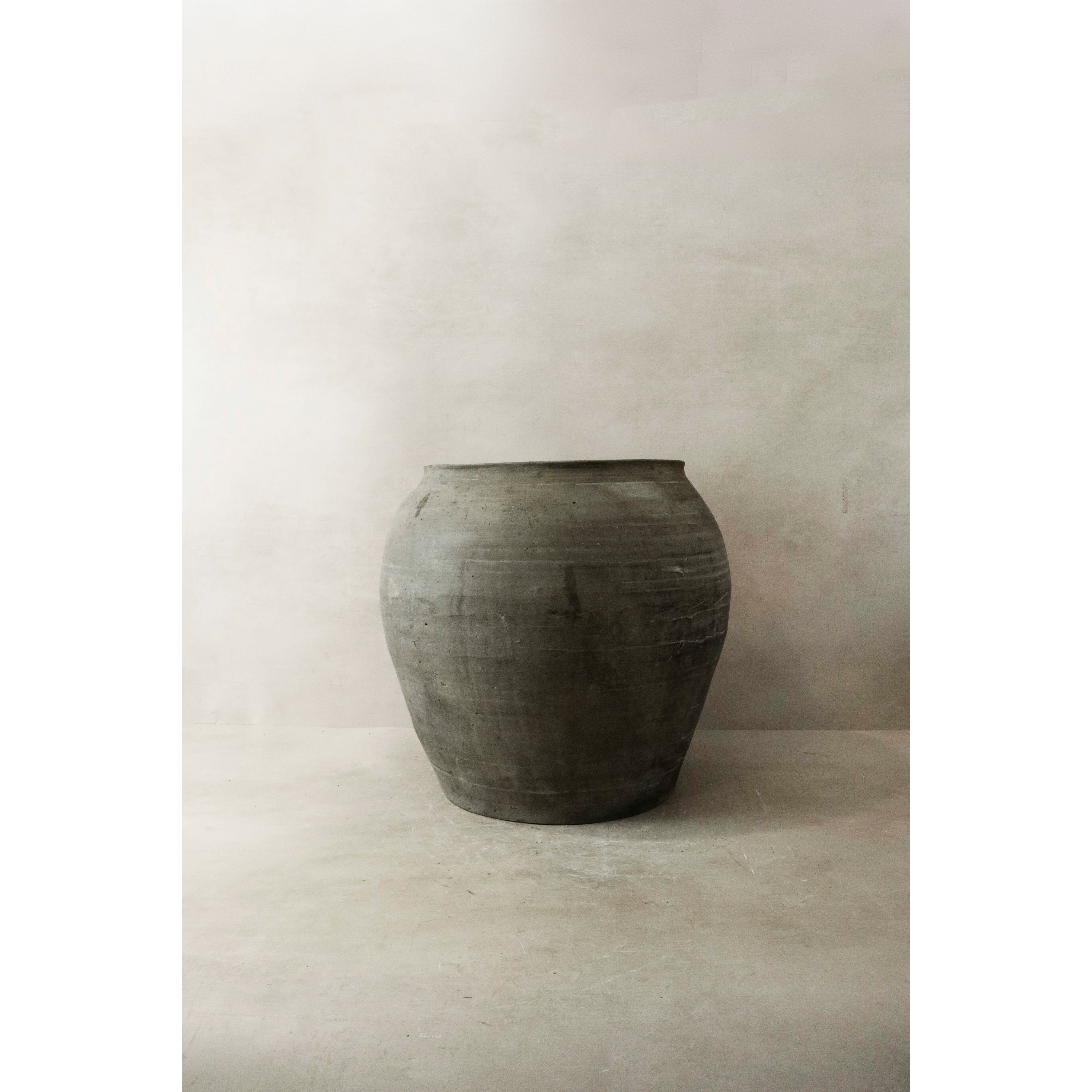 Vintage Dark Pot n° 015