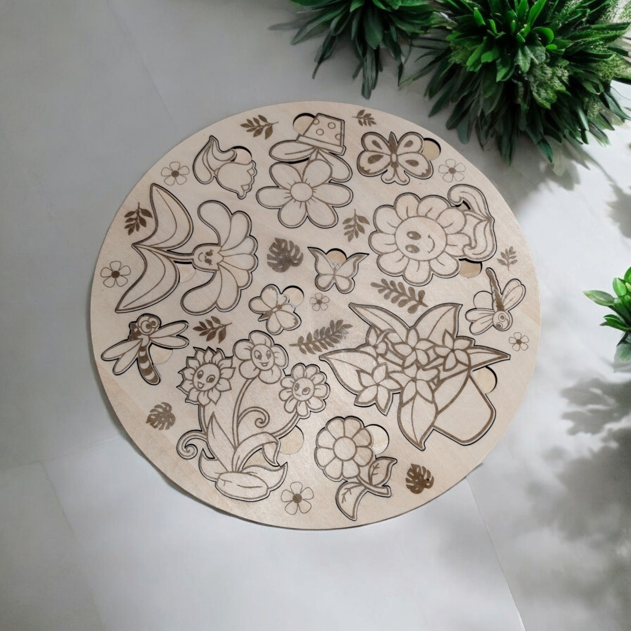 Puzzle di fiori rotondi