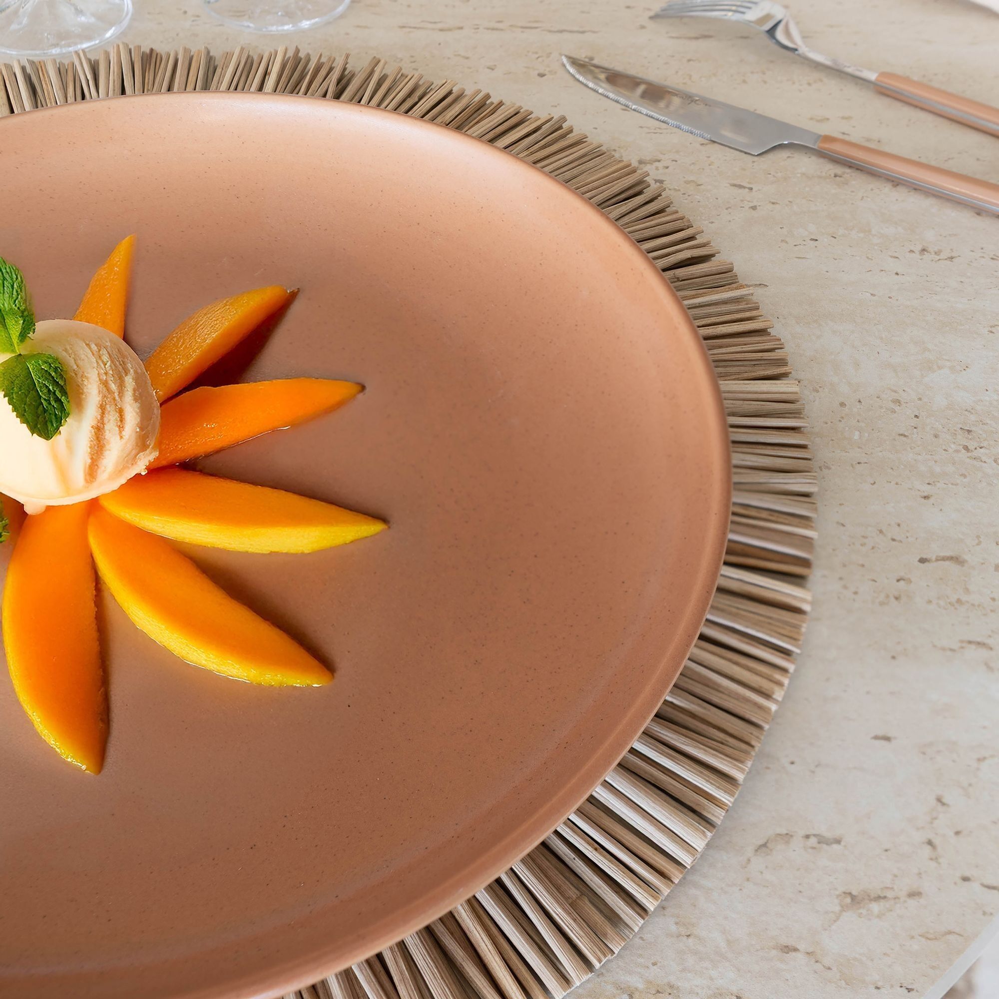 Piatto piano Arita 27cm in gres marrone