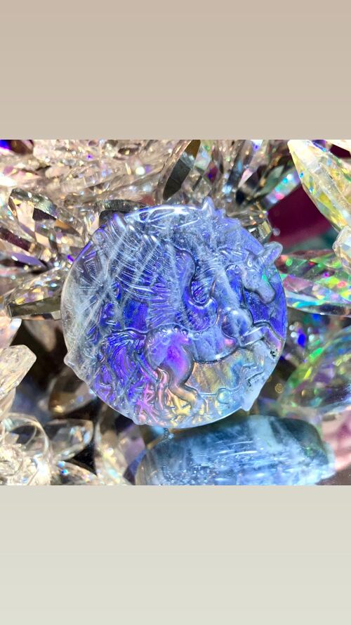 Licorne labradorite bleu vert violet Pierre statue talisman witch