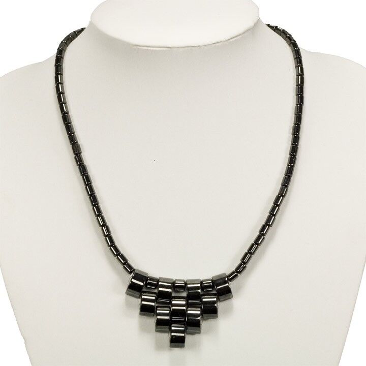 collar de hematita luna creciente