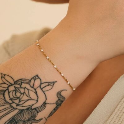 Bracelet Perles Blanches Plaqué Or 18 carats avec Cristal Swarovski