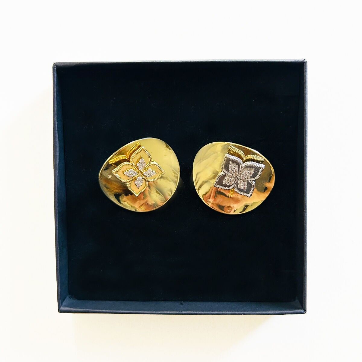 ORECCHINI BOTTONE QUADRIFOGLIO