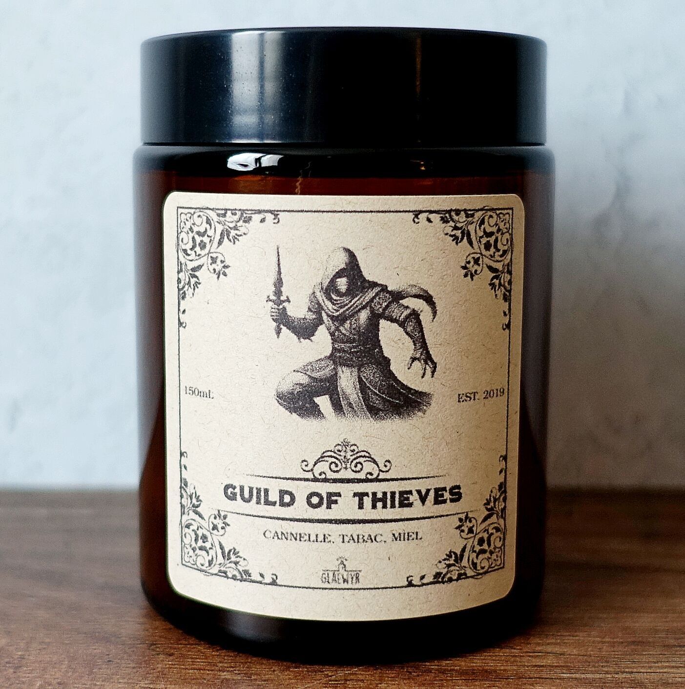 Gilda dei ladri • Cannella e tabacco - Candela da farmacia