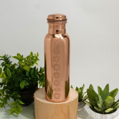 Botella de agua de cobre puro 7 chakras pulida ± 750 ml (versión pesada)