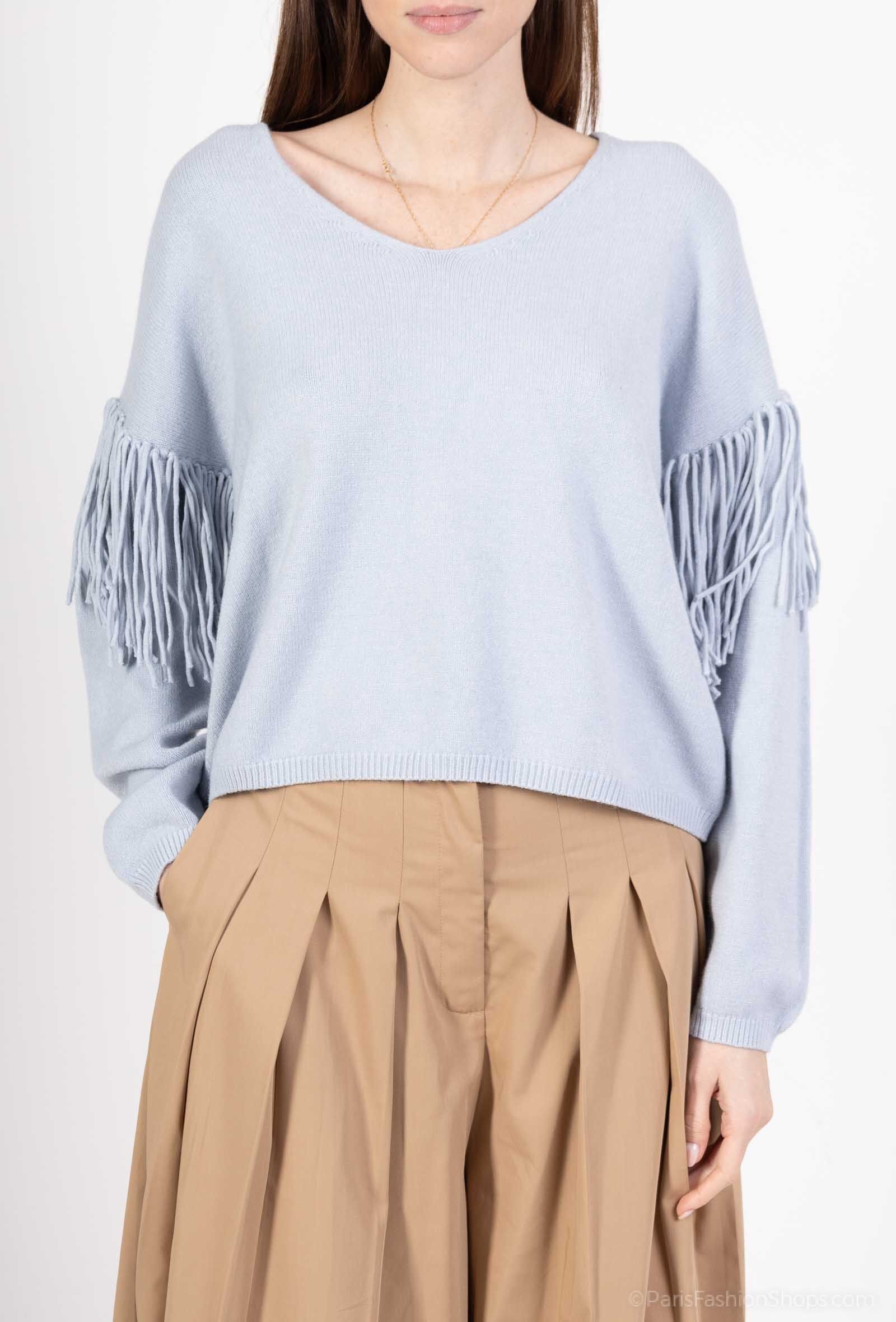 PULLOVER MIT V-AUSSCHNITT UND FRANSEN AUS WEICHEM MATERIAL