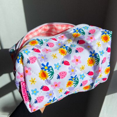 Bolsa de maquillaje Strawberry Garden