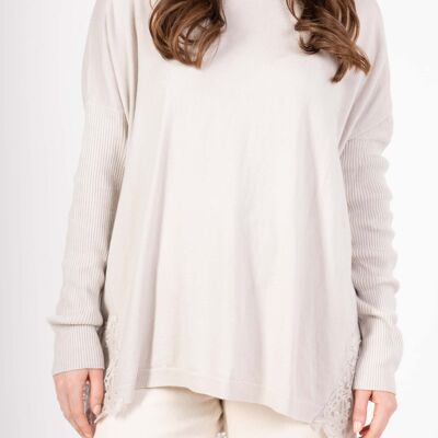 MAGLIA LARGA A SCOLLO TONDO CON PIZZO