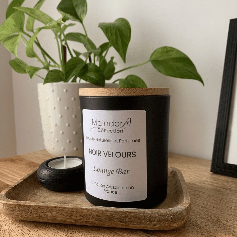 Vela perfumada hecha a mano – LOUNGE BAR – TERCIOPELO NEGRO | Cera vegetal y perfume excepcional | 65 horas de combustión