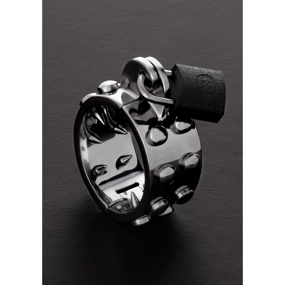 Steel by Shots – Keuschheitsgürtel mit Stacheln und Zähnen von Kalis