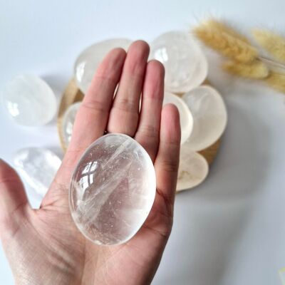 Gemstone Rock Crystal Palm Stone (6-8 cm) – Purity & Energy Amplification Hand Stone Worry Stone Worry Stone (copy)