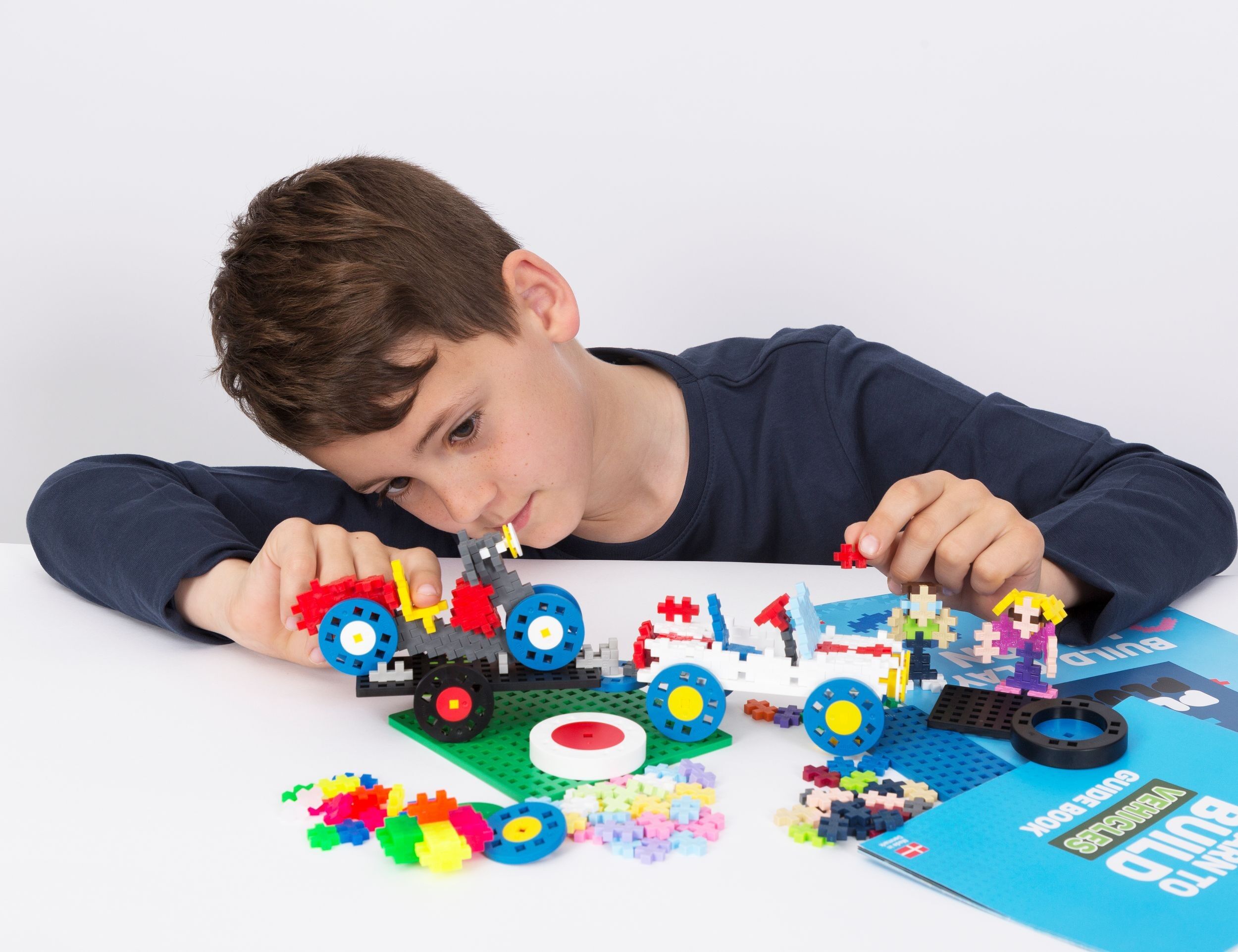 Entdeckertruhe 4000 Teile / Konstruktionsspiel / Pädagogisch / Feinmotorik