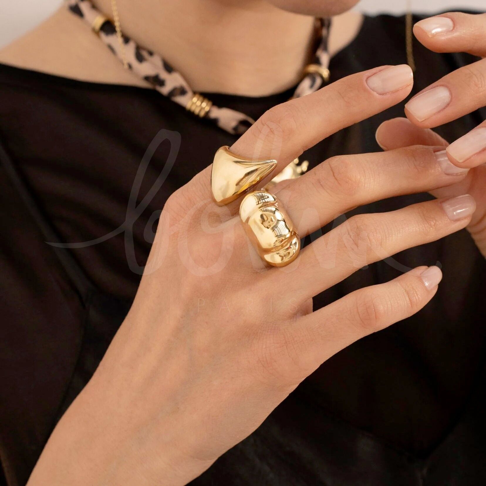 Anello Noeline - pezzo a forma di conchiglia