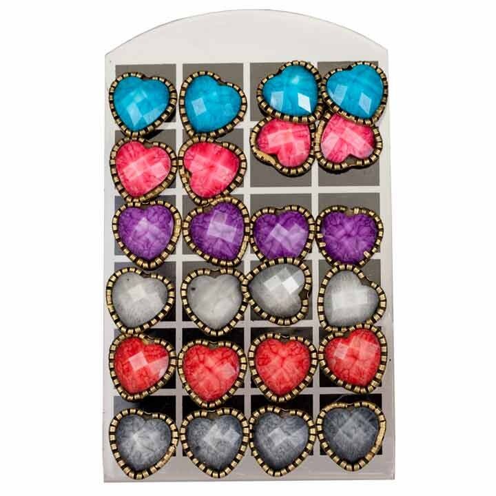 Juego: 12 pares de pendientes con piedra 2, corazón