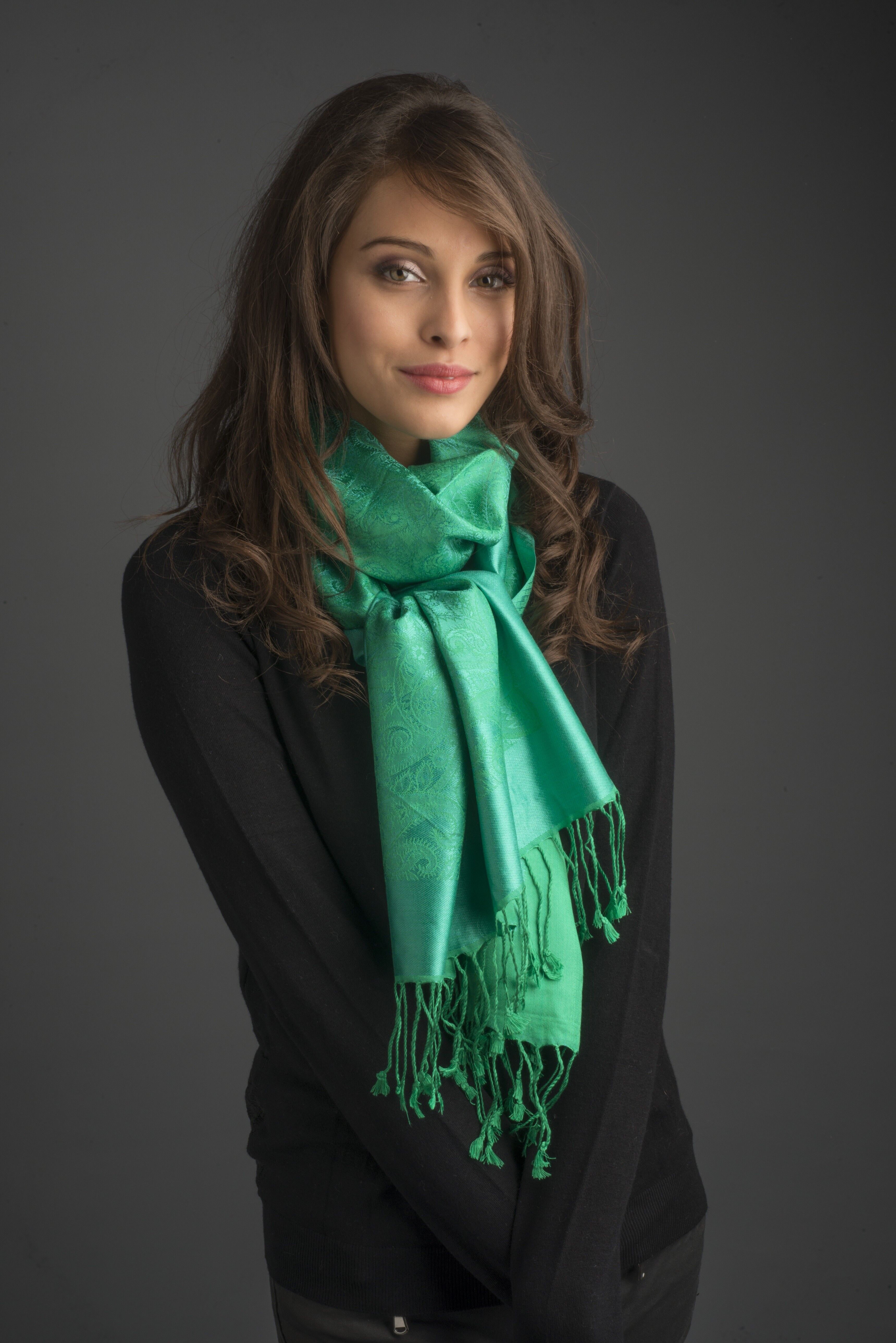 Schal aus 100 % Seide – Grün – (180 x 50 cm) – MANDARIN