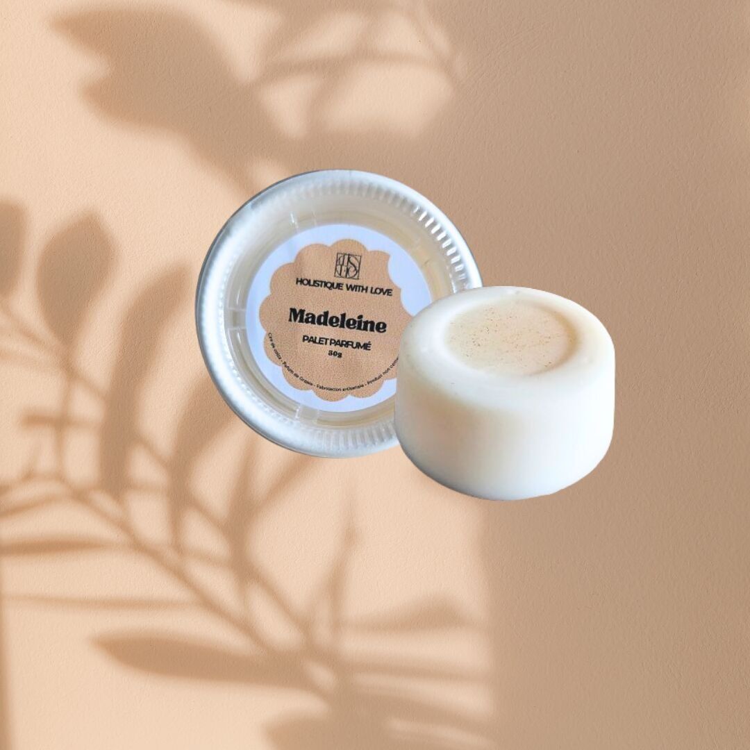 Madeleine scented puck