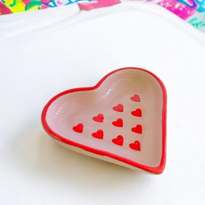 Cuenco de cerámica orgánico corazón L Corazones