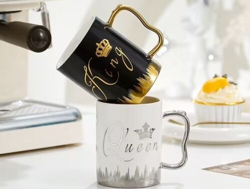Ceramic mug " KING & QUEEN" in 2 designs. Dimension: 7x9cm Capacity: 300ml AB-114
