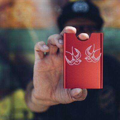 Thin King credit card holder - Red Sparrow