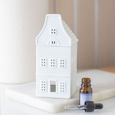 Quemador de aceite y calentador de cera de la casa nórdica blanca