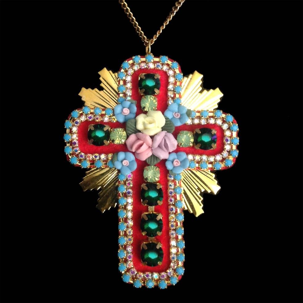 Collana della Croce Rossa - Gioielleria di fascia alta