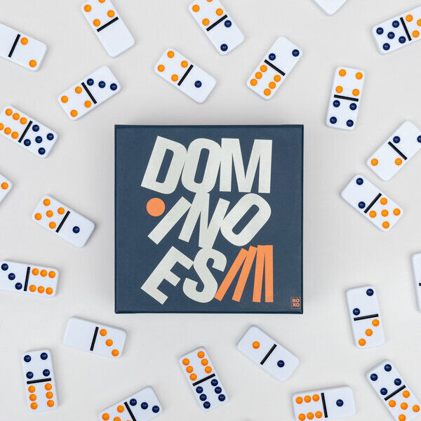 DOMINOES SET