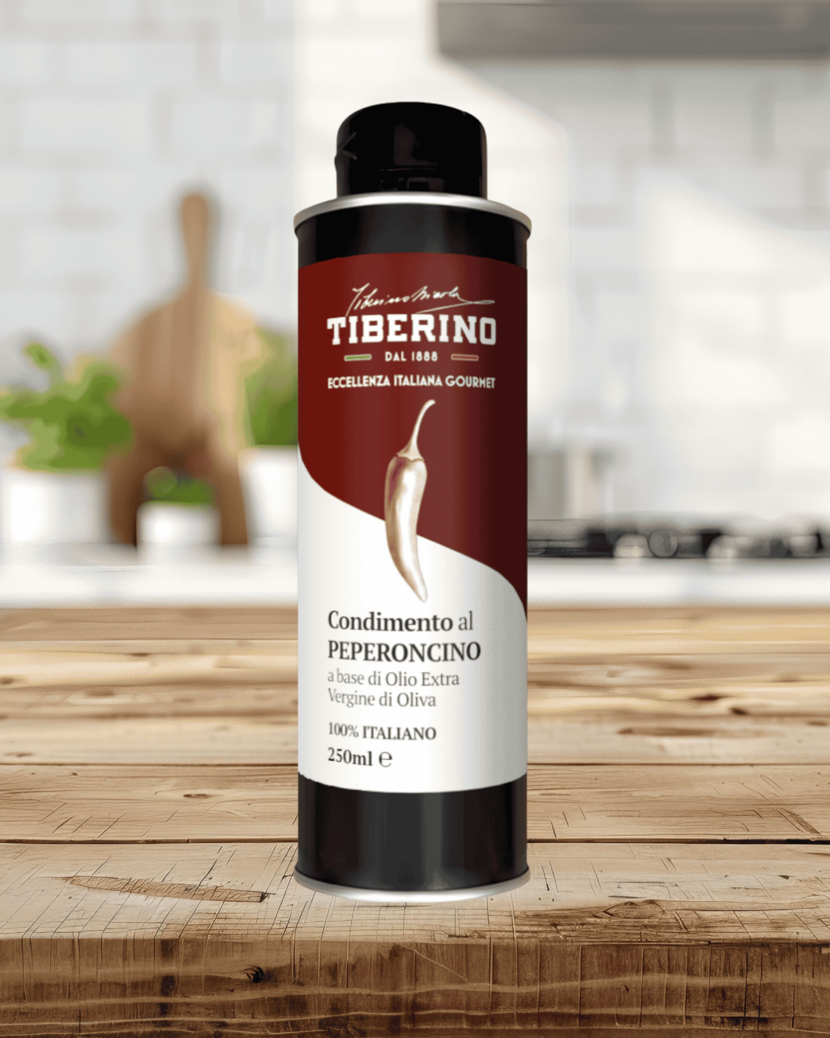 Condimento piccante al peperoncino con olio extravergine di oliva italiano spremuto a freddo 250ml