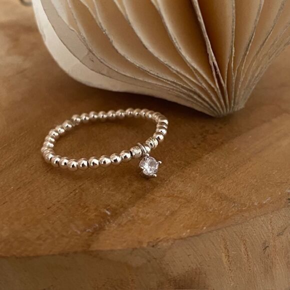 Anello elastico in argento 925 e zircone - Margaux