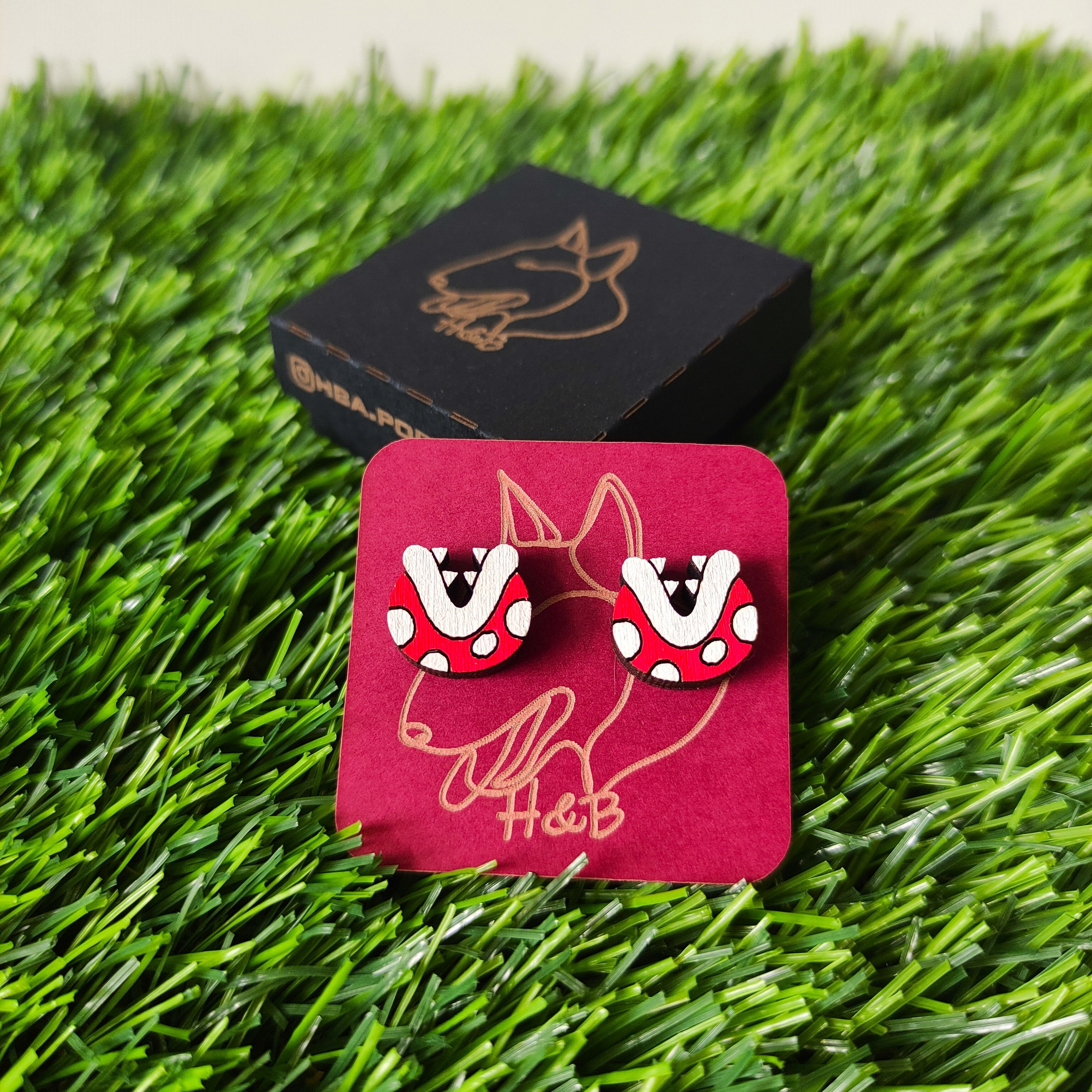 Pendientes de madera de colores con forma de planta piraña de Super Mario hechos a mano, joya geek