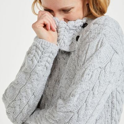 Pull femme 100 % laine – Pull Maeve ultra doux à col boutonné – Tricot Aran – Gris plume