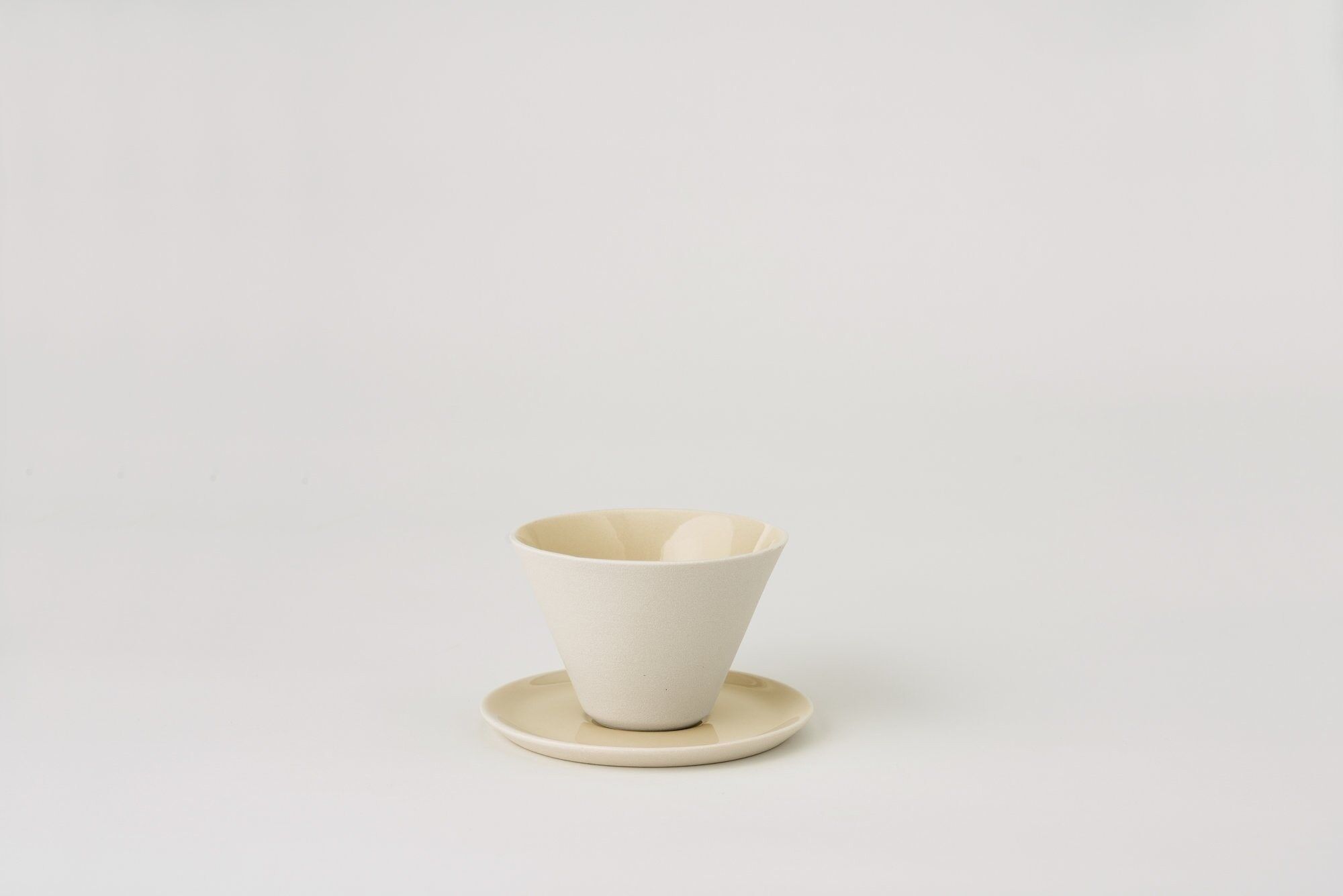 Tulā Teetasse con sottotasse