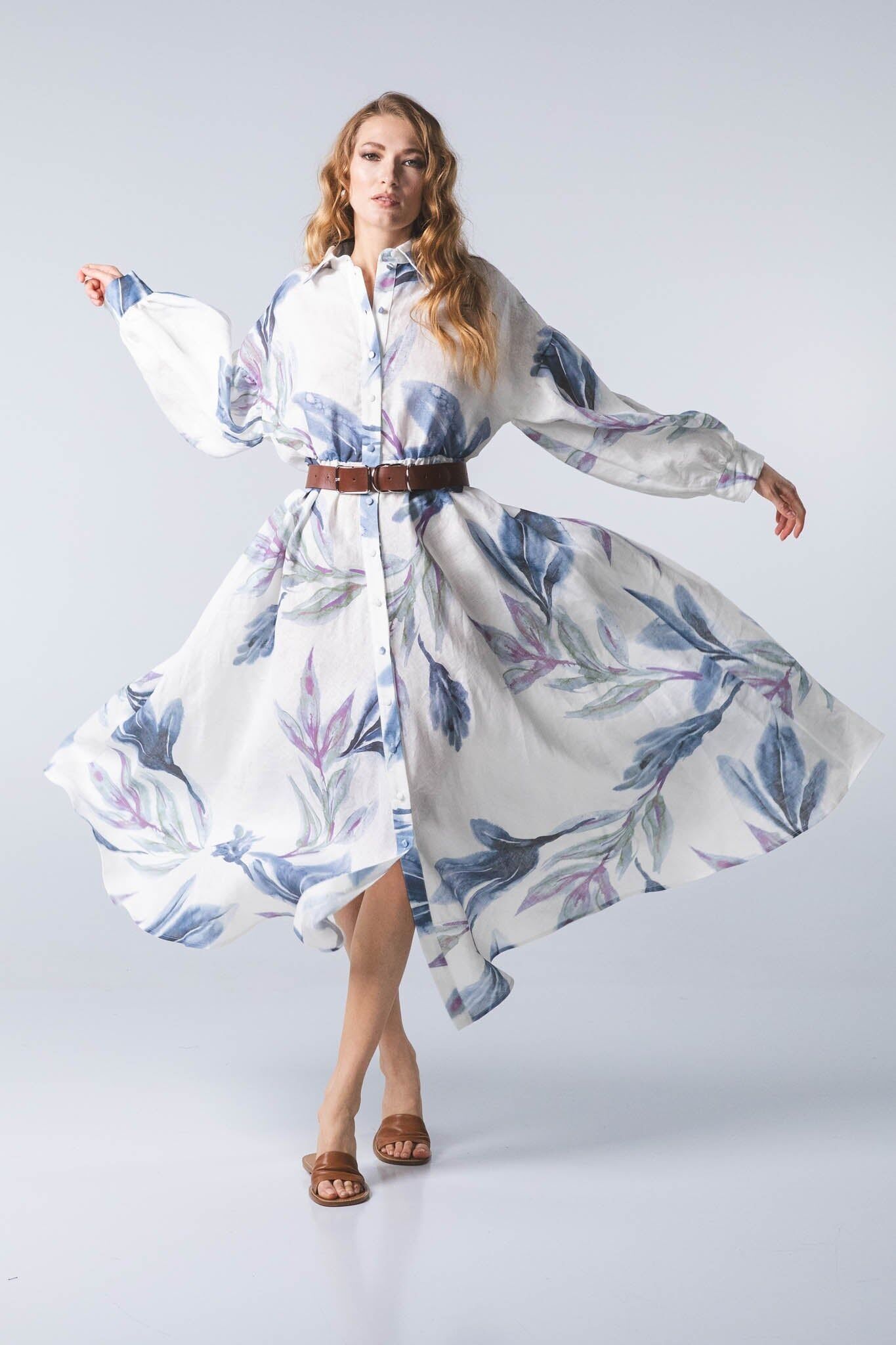 blau-blumen-leinenkleid