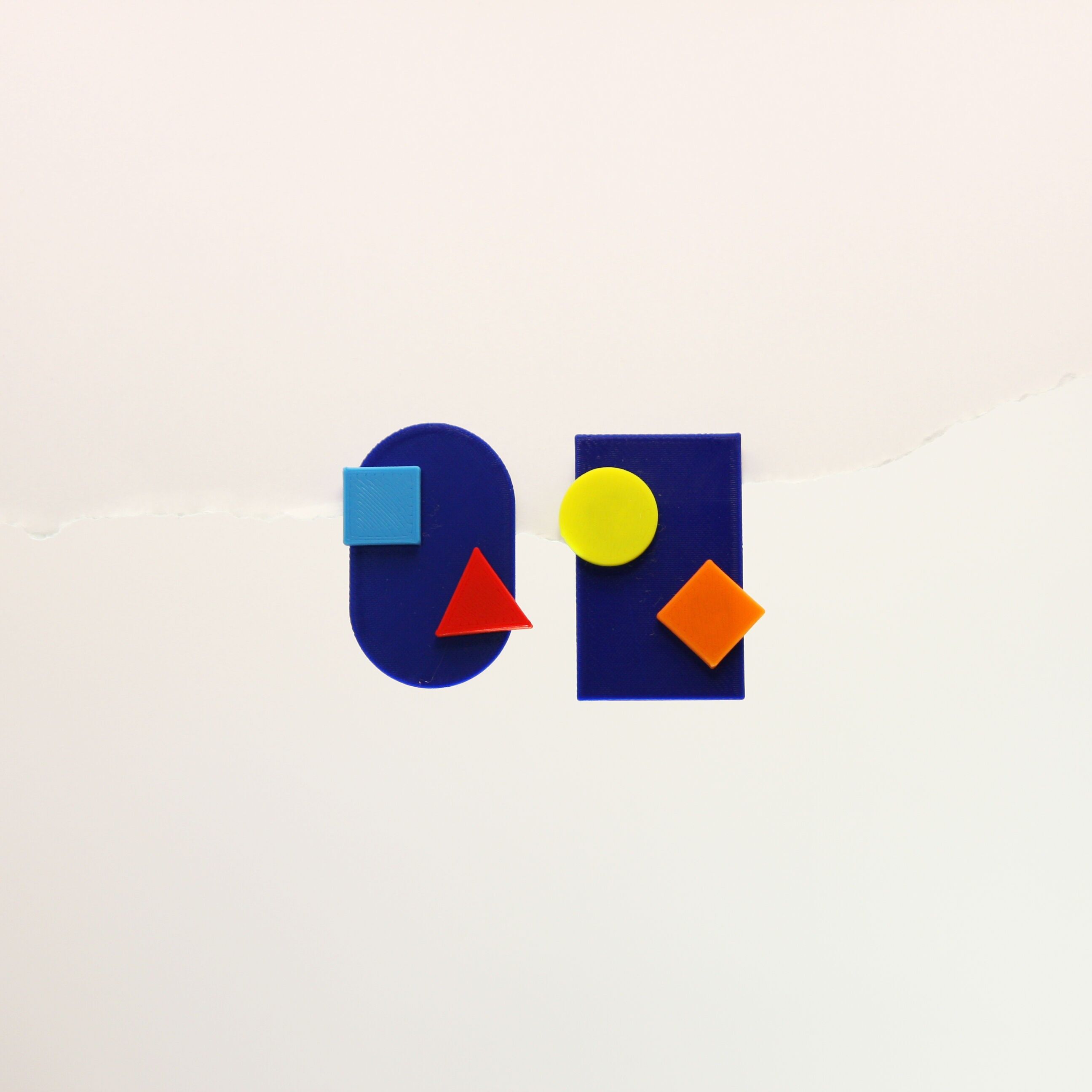 Pendientes azules reciclados y biodegradables – Alda