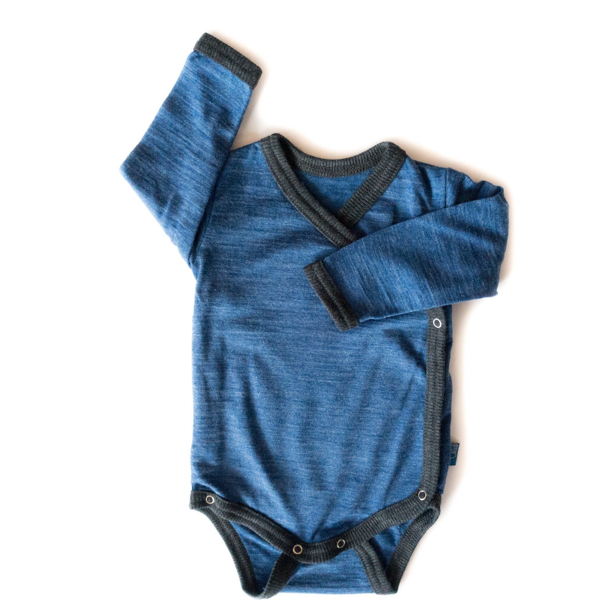 Body avvolgente blu reale, lana merino e seta (biologico/GOTS)