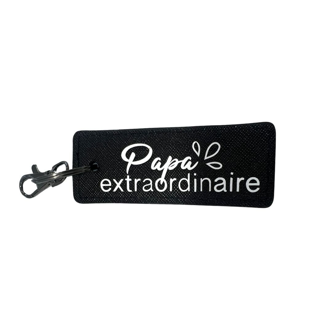 “Extraordinary Dad” keychain