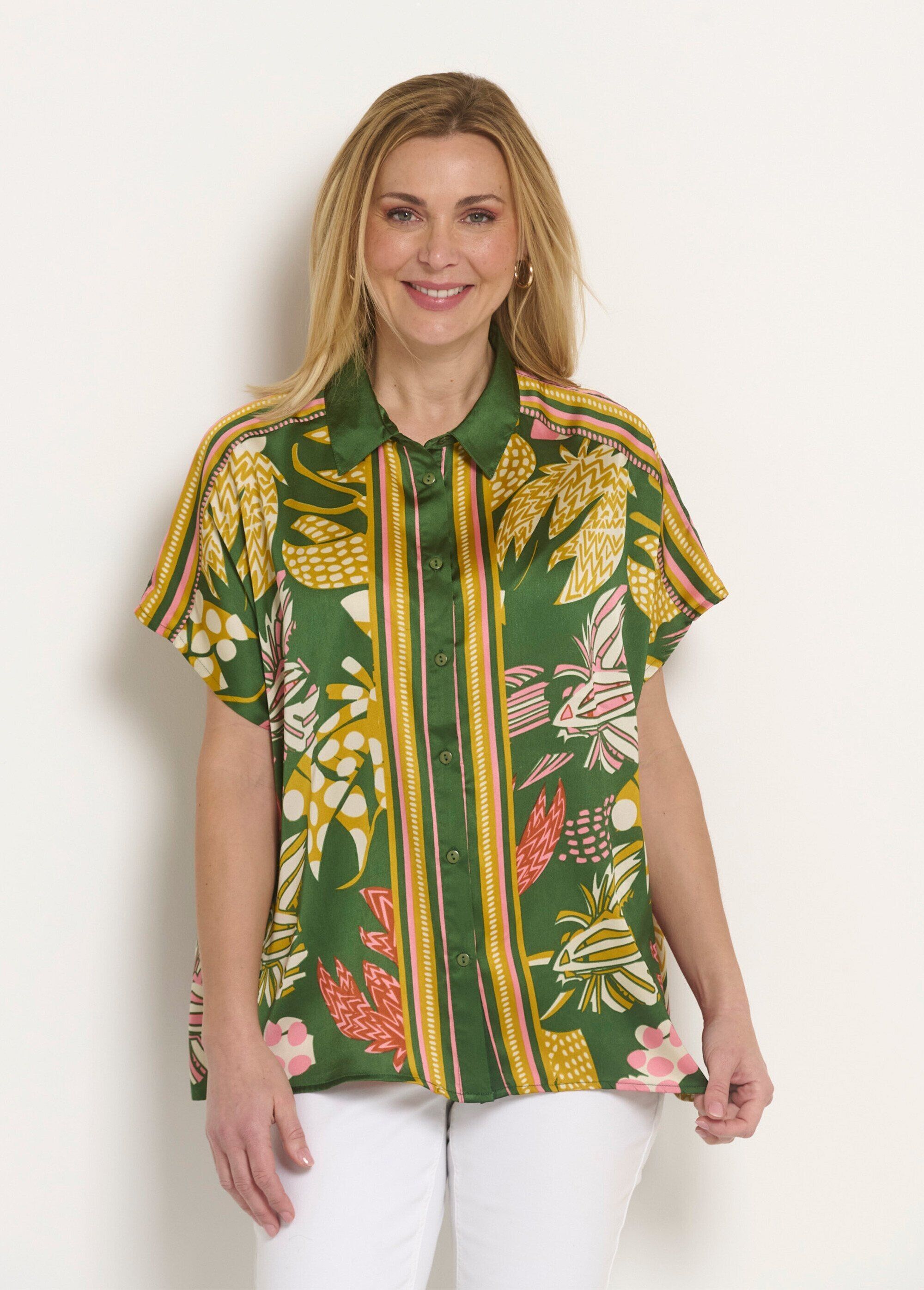 Camicetta in raso stampato con maniche a kimono