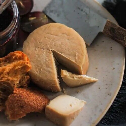Veden - Semi Aged Cashew Vegan Cheese