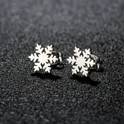 Mini Snowflake Stud Earrings – 18K Gold Plated Stainless Steel Christmas Party Jewelry